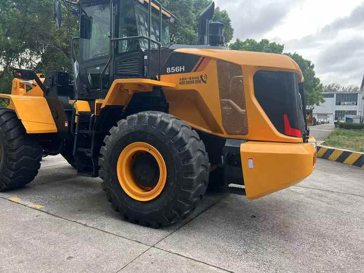 Excellent Condition China Famous Brand LiuGong Brand Wheel Loader Used 856 Loader Used 50 Front End Loader for Sale Price - Колёсный погрузчик: фото 3 Excellent Condition China Famous Brand LiuGong Brand Wheel Loader Used 856 Loader Used 50 Front End Loader for Sale Price - Колёсный погрузчик: фото 3