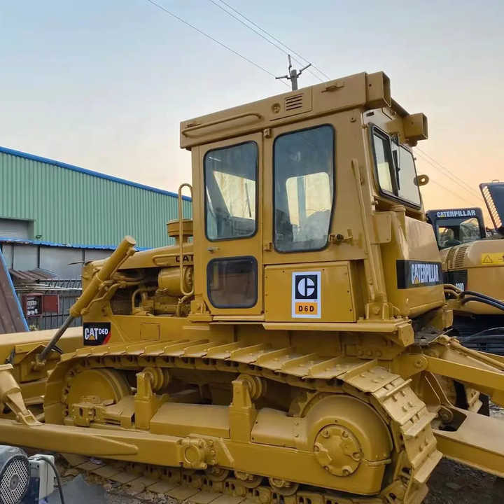 Good Condition D6D Mini Bulldozer New Crawler Bulldozer with Parts Price Bulldozers - Бульдозер: фото 3 Good Condition D6D Mini Bulldozer New Crawler Bulldozer with Parts Price Bulldozers - Бульдозер: фото 3