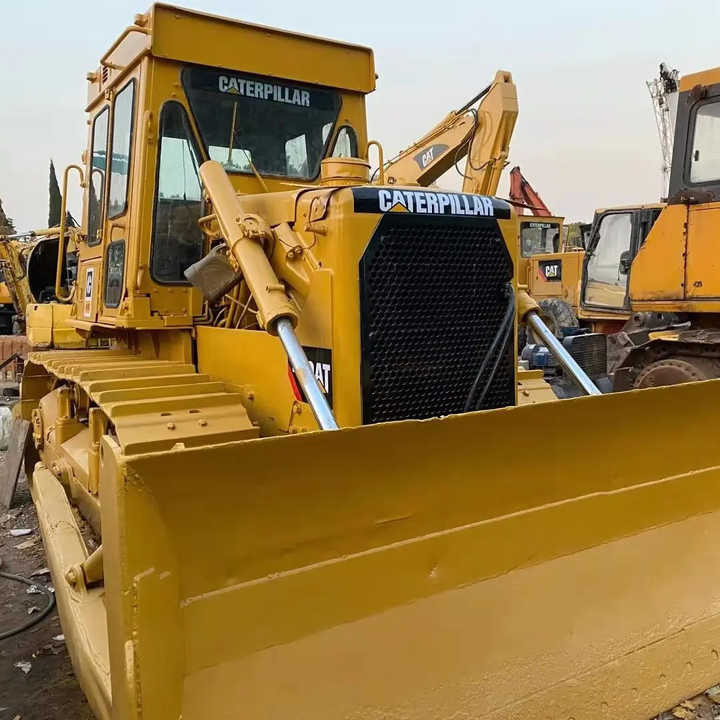 Good Condition D6D Mini Bulldozer New Crawler Bulldozer with Parts Price Bulldozers - Бульдозер: фото 2 Good Condition D6D Mini Bulldozer New Crawler Bulldozer with Parts Price Bulldozers - Бульдозер: фото 2
