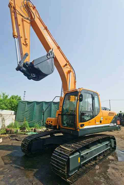 Hyundai Digger 220lc-9s Second Hand Korea Made High Performance Machine Hyundai Excavator for Sale - Гусеничный экскаватор: фото 2 Hyundai Digger 220lc-9s Second Hand Korea Made High Performance Machine Hyundai Excavator for Sale - Гусеничный экскаватор: фото 2