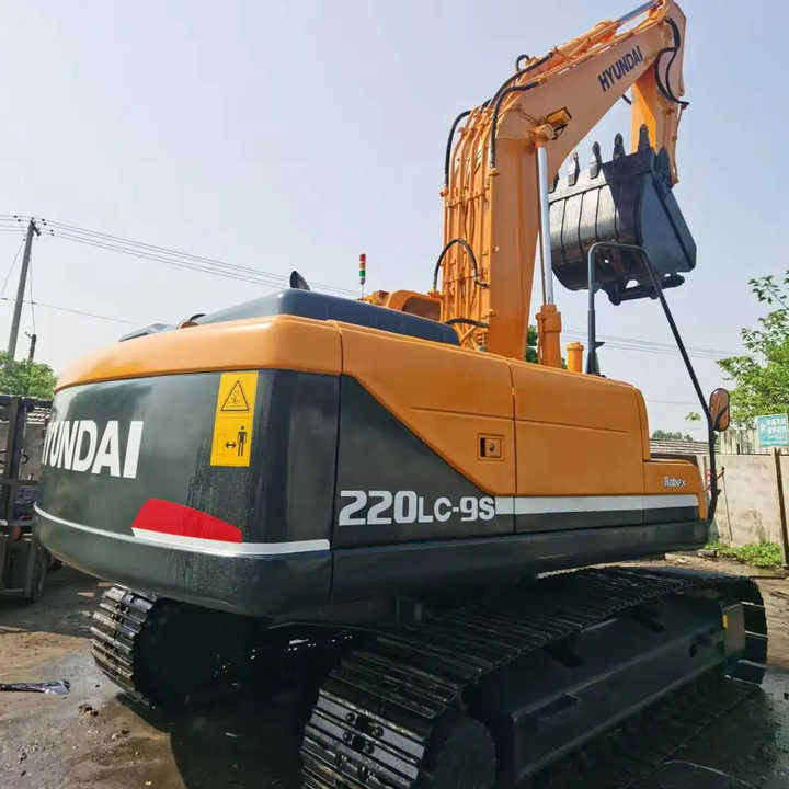 Hyundai Digger 220lc-9s Second Hand Korea Made High Performance Machine Hyundai Excavator for Sale - Гусеничный экскаватор: фото 4 Hyundai Digger 220lc-9s Second Hand Korea Made High Performance Machine Hyundai Excavator for Sale - Гусеничный экскаватор: фото 4