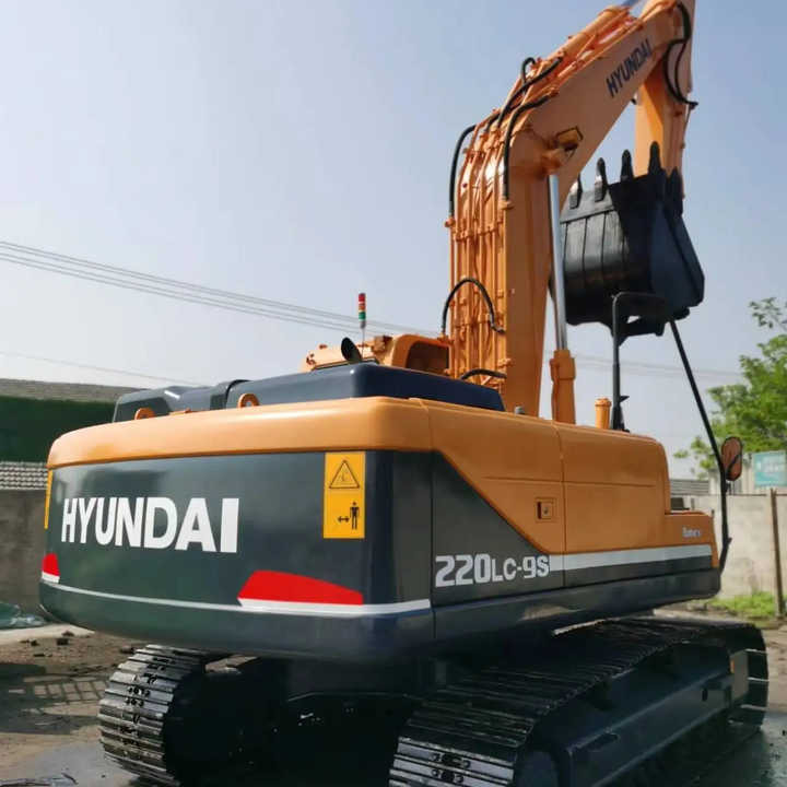 Hyundai Digger 220lc-9s Second Hand Korea Made High Performance Machine Hyundai Excavator for Sale - Гусеничный экскаватор: фото 5 Hyundai Digger 220lc-9s Second Hand Korea Made High Performance Machine Hyundai Excavator for Sale - Гусеничный экскаватор: фото 5