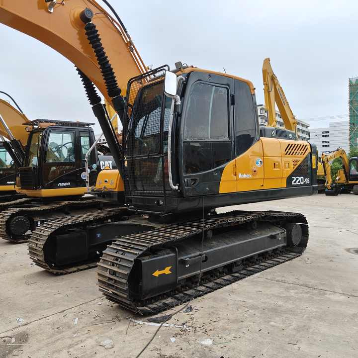 Hyundai Digger 220lc-9s Second Hand Korea Made High Performance Machine Hyundai Excavator for Sale - Гусеничный экскаватор: фото 2 Hyundai Digger 220lc-9s Second Hand Korea Made High Performance Machine Hyundai Excavator for Sale - Гусеничный экскаватор: фото 2