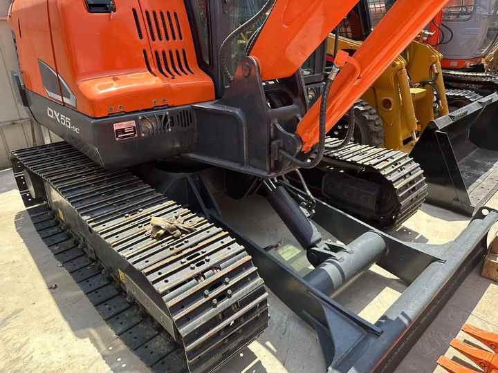 USED Doosan Dx55 Mini Excavator with Good Condition for Sale - Экскаватор: фото 2 USED Doosan Dx55 Mini Excavator with Good Condition for Sale - Экскаватор: фото 2