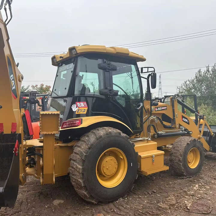 Used Caterpillar CAT 450F Retro Excavator CAT420F Cheap Price for Sale - Экскаватор-погрузчик: фото 1 Used Caterpillar CAT 450F Retro Excavator CAT420F Cheap Price for Sale - Экскаватор-погрузчик: фото 1