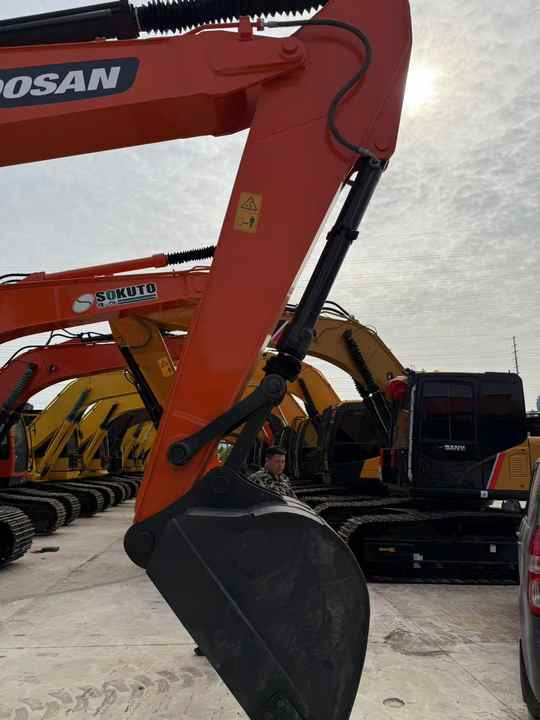 Used Digger Doosan DX225LC-9T Construction Machinery Construction Digger Used Doosan DX225LC-9T Cheap Excavator - Гусеничный экскаватор: фото 2 Used Digger Doosan DX225LC-9T Construction Machinery Construction Digger Used Doosan DX225LC-9T Cheap Excavator - Гусеничный экскаватор: фото 2