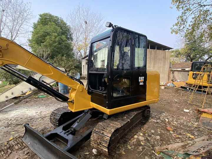 Used Excavators CAT306E Used Japanese Caterpillar Mini 306E2 Excavators for Sale at Cheap Prices - Мини-экскаватор: фото 2 Used Excavators CAT306E Used Japanese Caterpillar Mini 306E2 Excavators for Sale at Cheap Prices - Мини-экскаватор: фото 2
