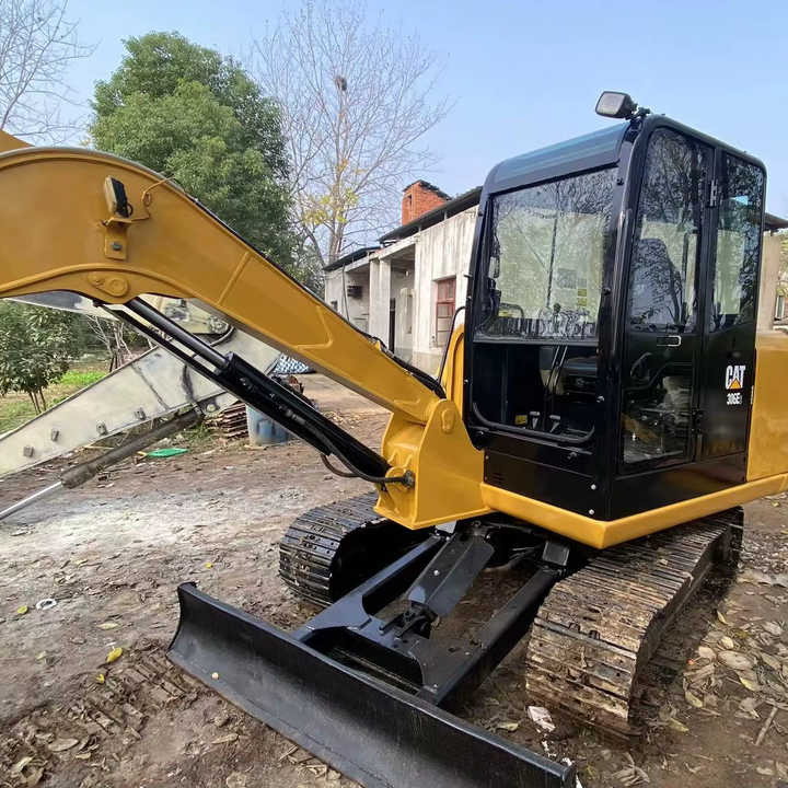 Used Excavators CAT306E Used Japanese Caterpillar Mini 306E2 Excavators for Sale at Cheap Prices - Мини-экскаватор: фото 1 Used Excavators CAT306E Used Japanese Caterpillar Mini 306E2 Excavators for Sale at Cheap Prices - Мини-экскаватор: фото 1