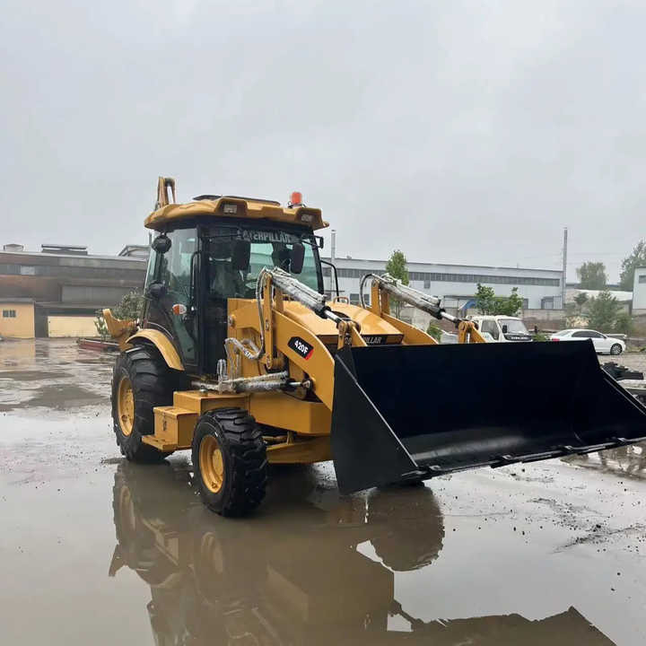 Used Wheel Loader CAT420F Caterpillar 420F Construction Machinery Mini Wheel Skid Steer Loader in Stock - Колёсный погрузчик: фото 4 Used Wheel Loader CAT420F Caterpillar 420F Construction Machinery Mini Wheel Skid Steer Loader in Stock - Колёсный погрузчик: фото 4