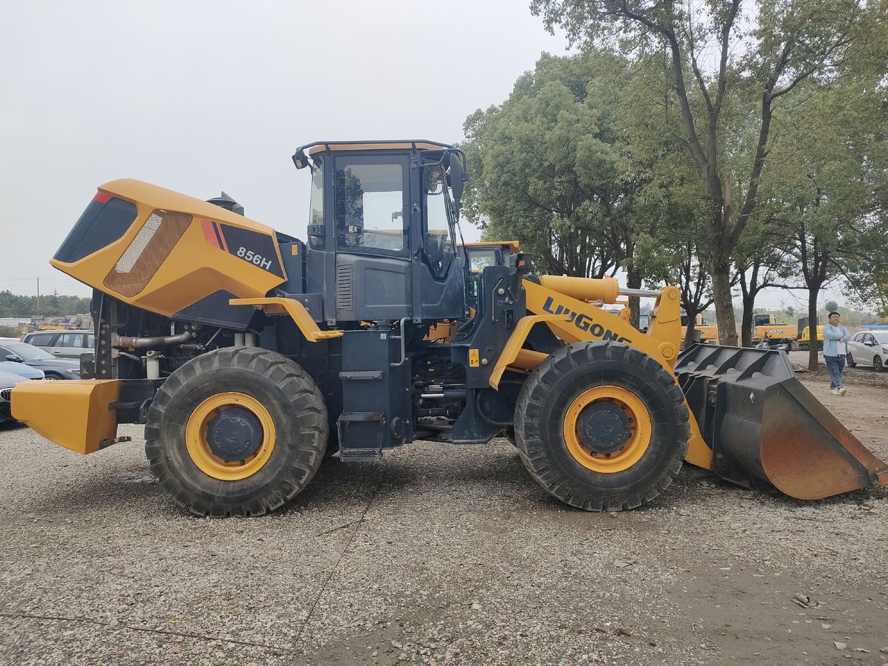 WHEEL LOADER Used Liugong856h Wheel Loader Machine Mini Telehandler Used Liugong Wheel Loader Cummins Engine Loader - Колёсный погрузчик: фото 2 WHEEL LOADER Used Liugong856h Wheel Loader Machine Mini Telehandler Used Liugong Wheel Loader Cummins Engine Loader - Колёсный погрузчик: фото 2