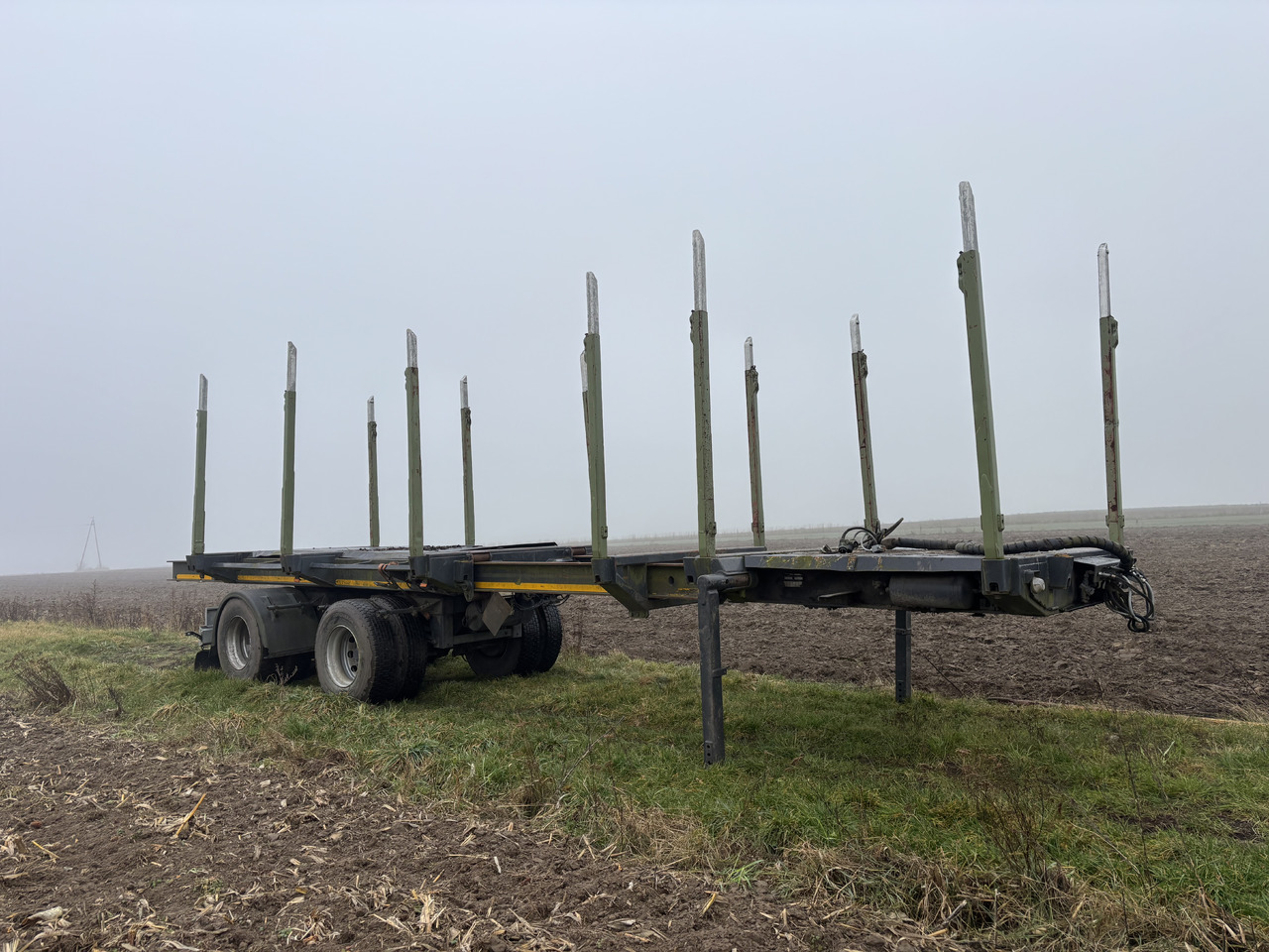 DieBolt S354ED - Полуприцеп лесовоз: фото 1 DieBolt S354ED - Полуприцеп лесовоз: фото 1