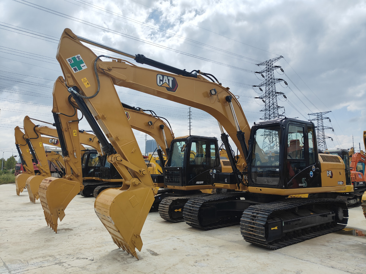 CATERPILLAR 315D2 - Мини-экскаватор: фото 2 CATERPILLAR 315D2 - Мини-экскаватор: фото 2