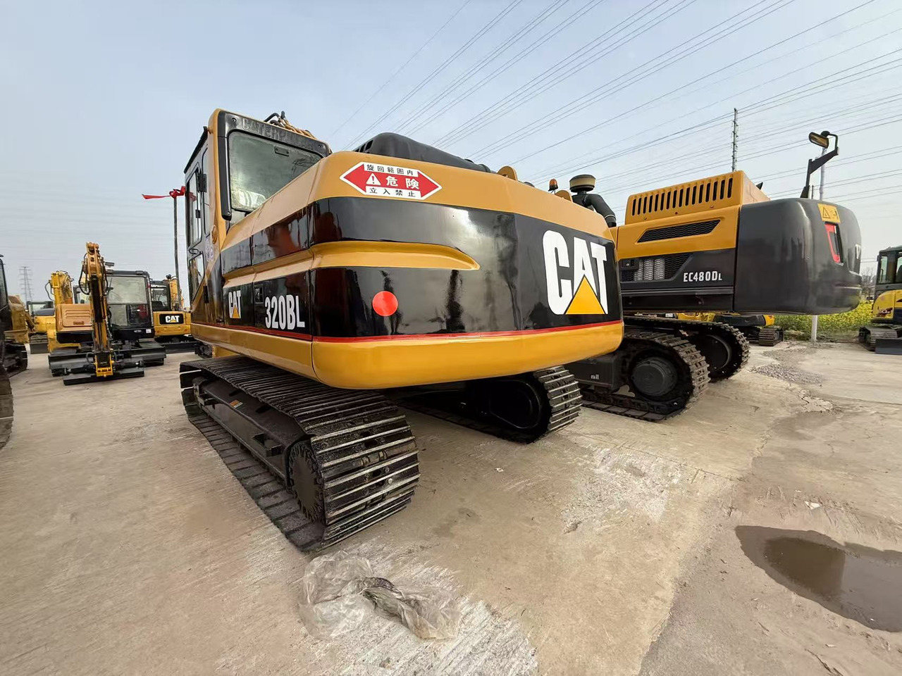 CATERPILLAR 320BL - Гусеничный экскаватор: фото 2 CATERPILLAR 320BL - Гусеничный экскаватор: фото 2