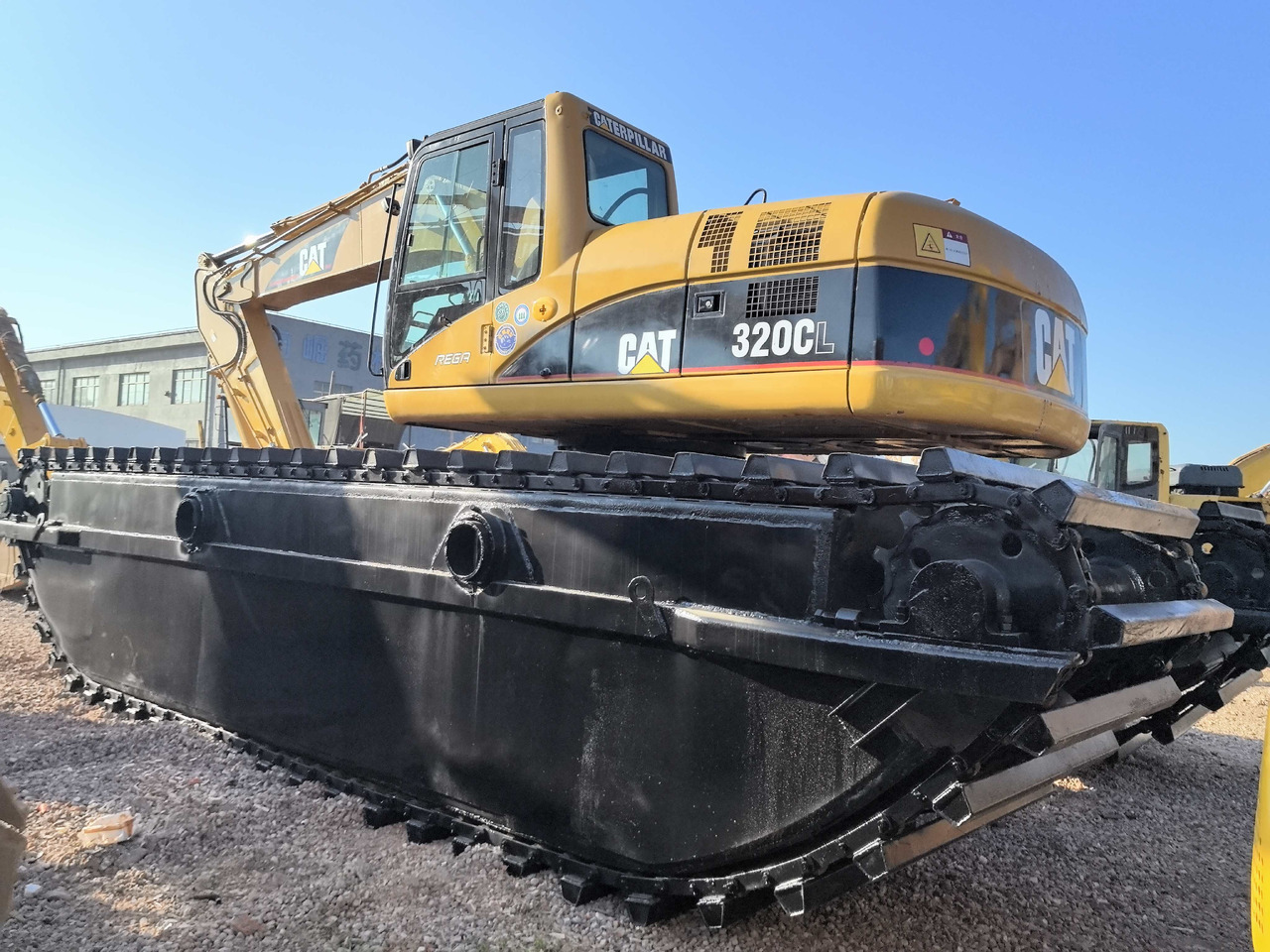 CATERPILLAR 320C - Водный экскаватор: фото 2 CATERPILLAR 320C - Водный экскаватор: фото 2