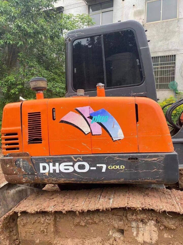 DOOSAN DH60-7 - Мини-экскаватор: фото 3 DOOSAN DH60-7 - Мини-экскаватор: фото 3