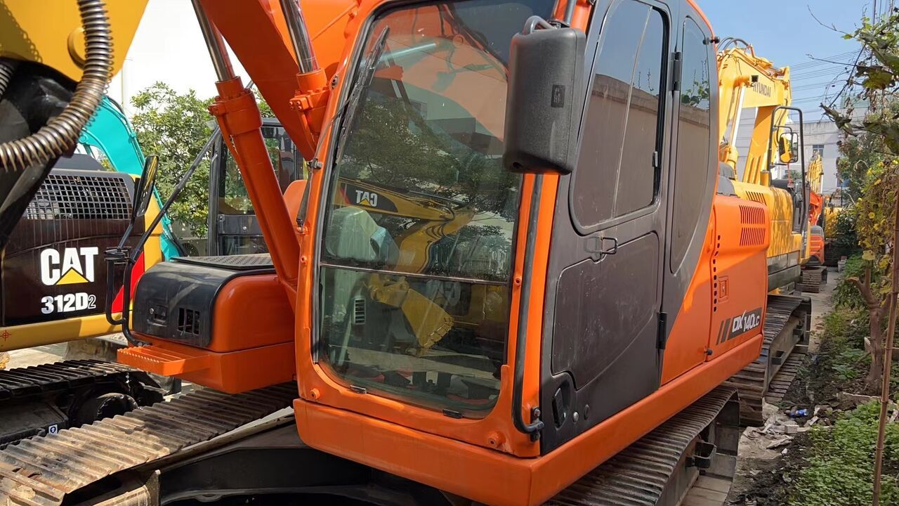 DOOSAN DX140LC - Экскаватор: фото 3 DOOSAN DX140LC - Экскаватор: фото 3
