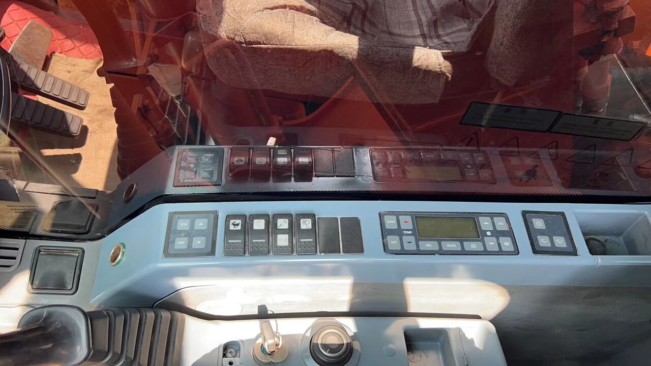 DOOSAN DX140LC - Экскаватор: фото 5 DOOSAN DX140LC - Экскаватор: фото 5