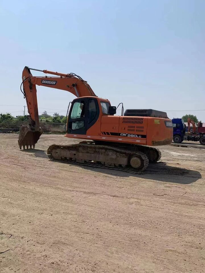 DOOSAN DX260LC - Экскаватор: фото 3 DOOSAN DX260LC - Экскаватор: фото 3