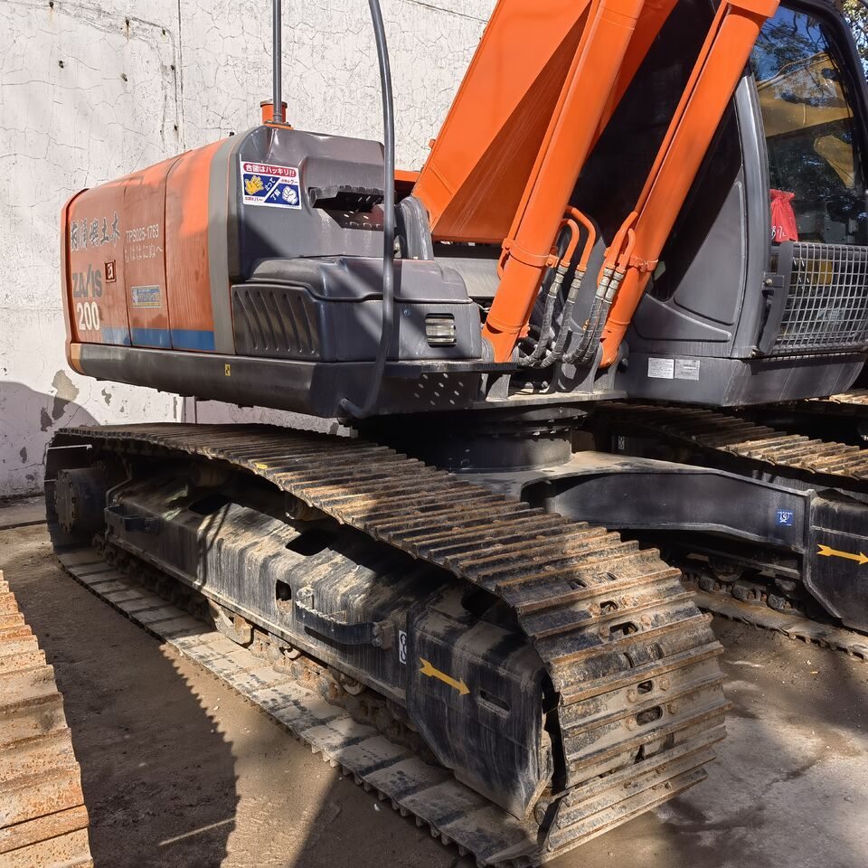 HITACHI ZX200 - Экскаватор: фото 3 HITACHI ZX200 - Экскаватор: фото 3