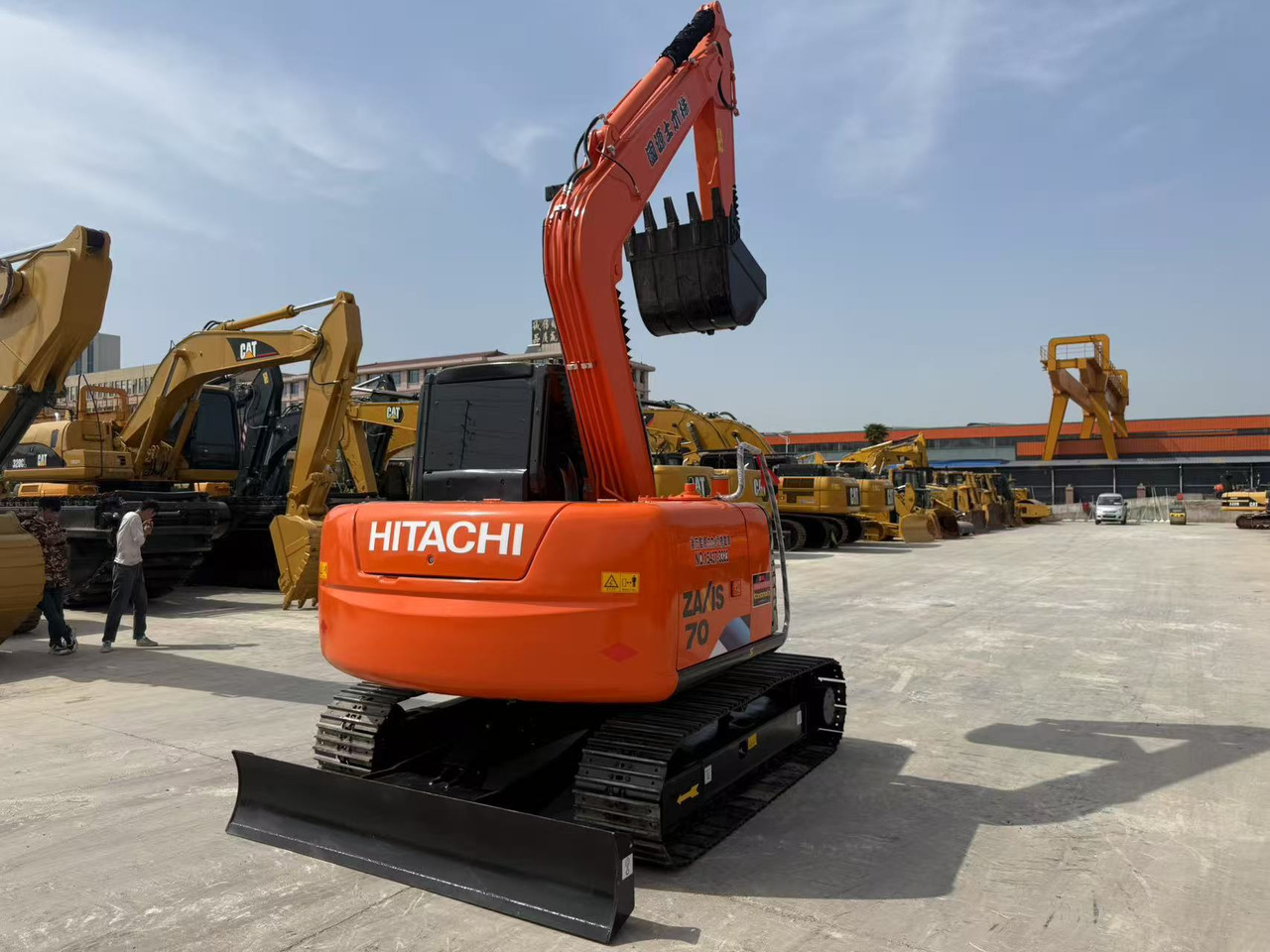 HITACHI ZX70 - Гусеничный экскаватор: фото 4 HITACHI ZX70 - Гусеничный экскаватор: фото 4
