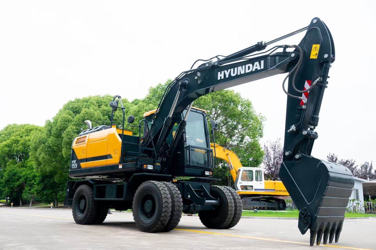HYUNDAI HW155 - Колёсный экскаватор: фото 4 HYUNDAI HW155 - Колёсный экскаватор: фото 4