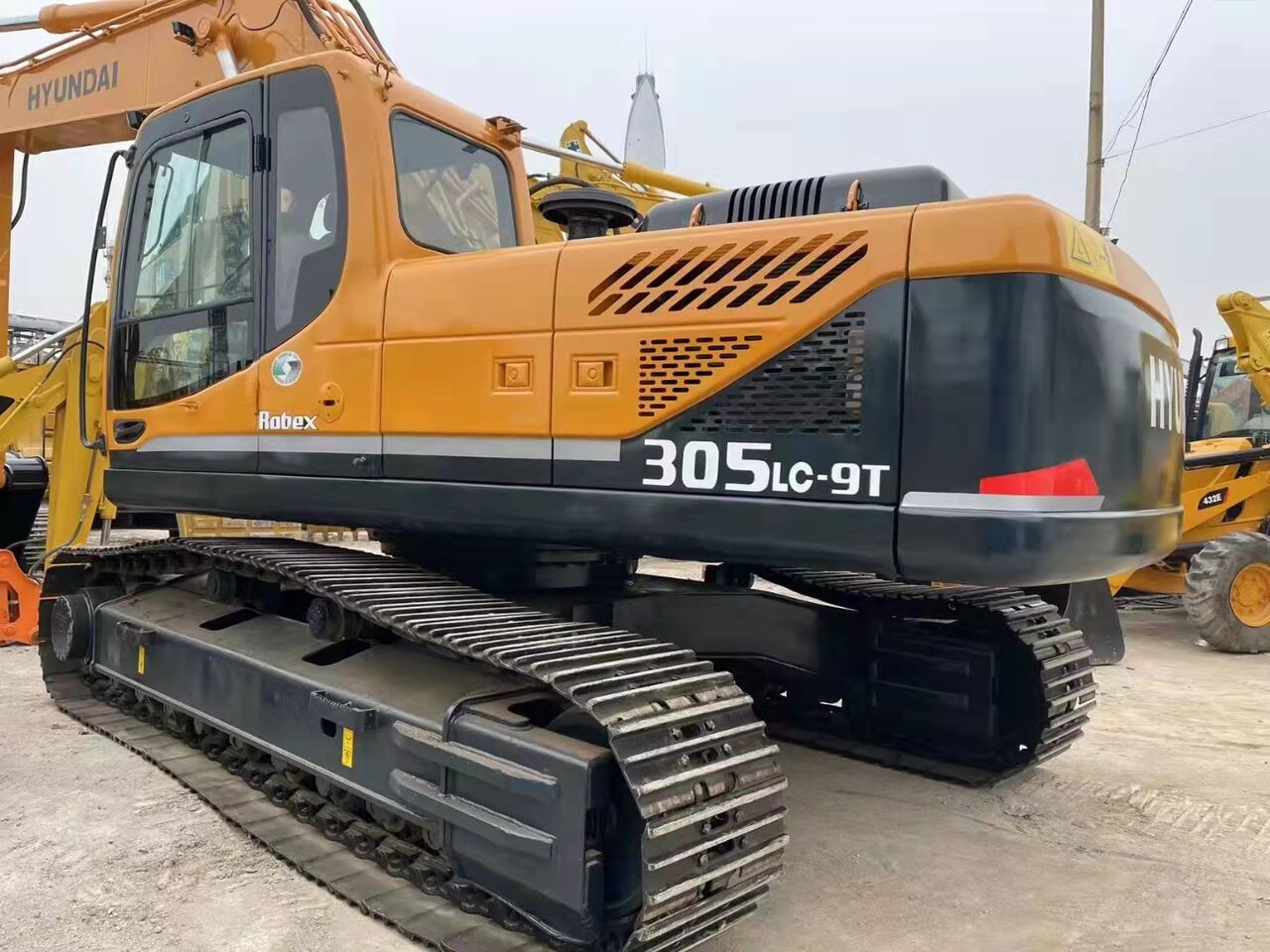 HYUNDAI R305LC-9 - Экскаватор: фото 2 HYUNDAI R305LC-9 - Экскаватор: фото 2