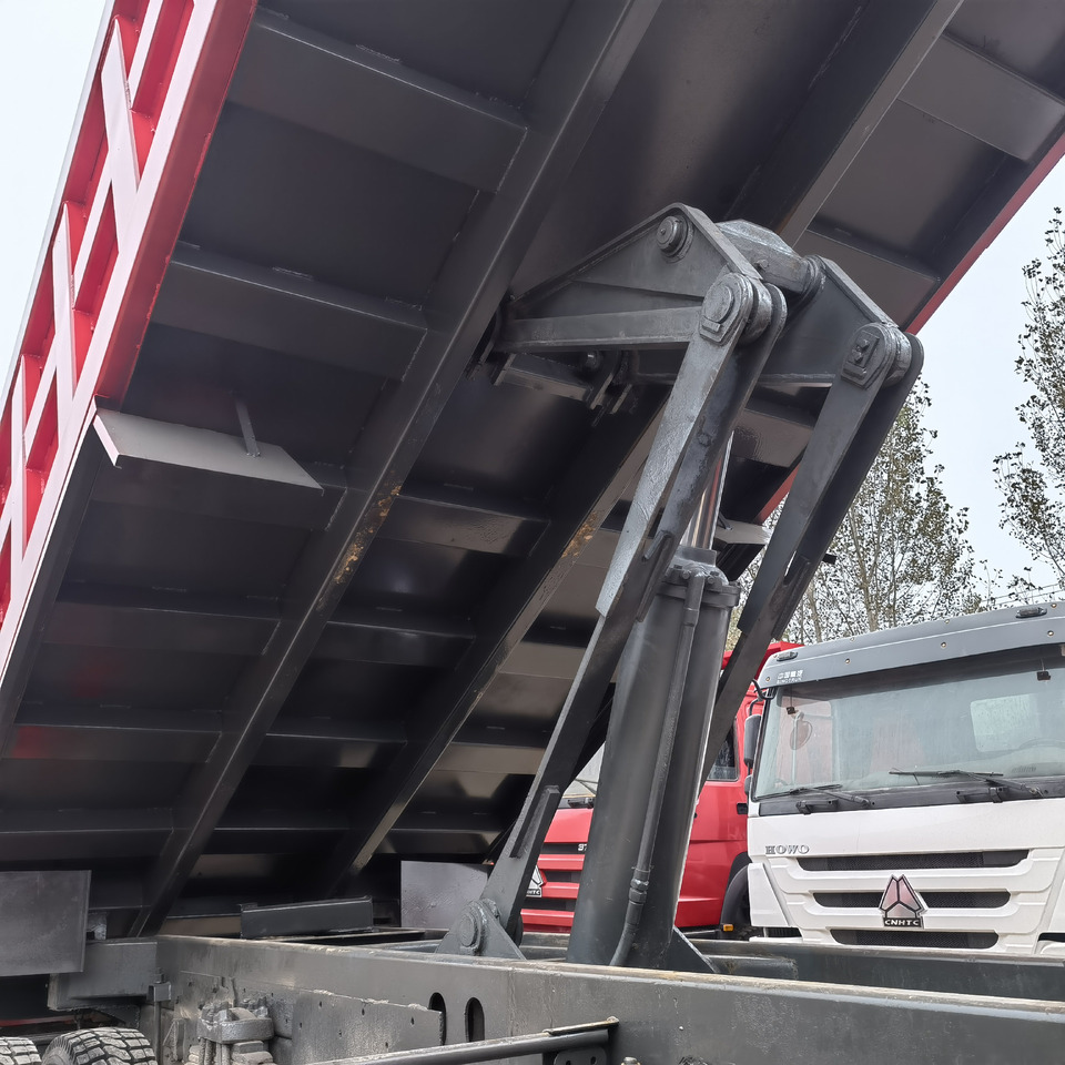 Howo 371 - Самосвал: фото 4 Howo 371 - Самосвал: фото 4