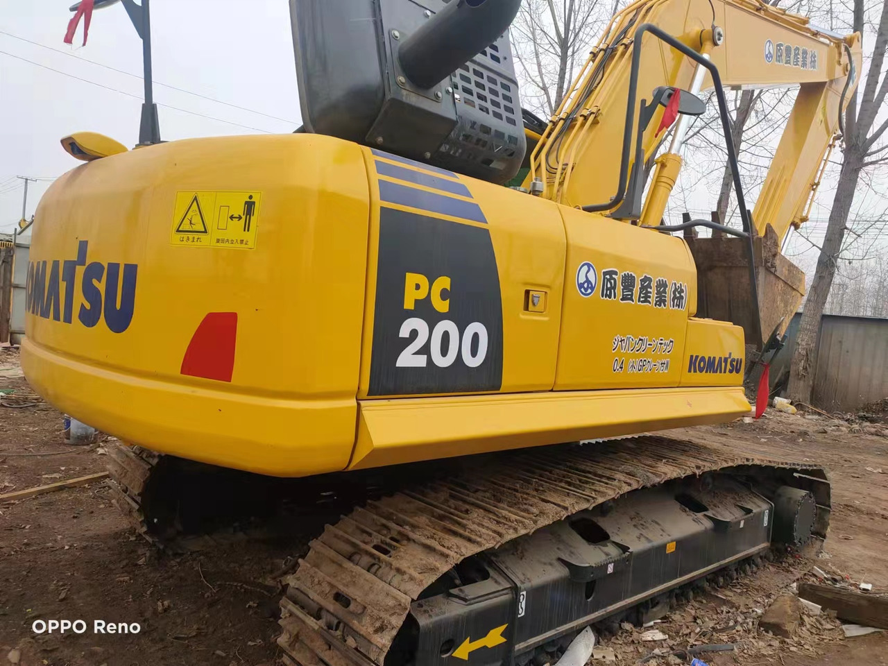 KOMATSU PC200-8 - Колёсный экскаватор: фото 2 KOMATSU PC200-8 - Колёсный экскаватор: фото 2