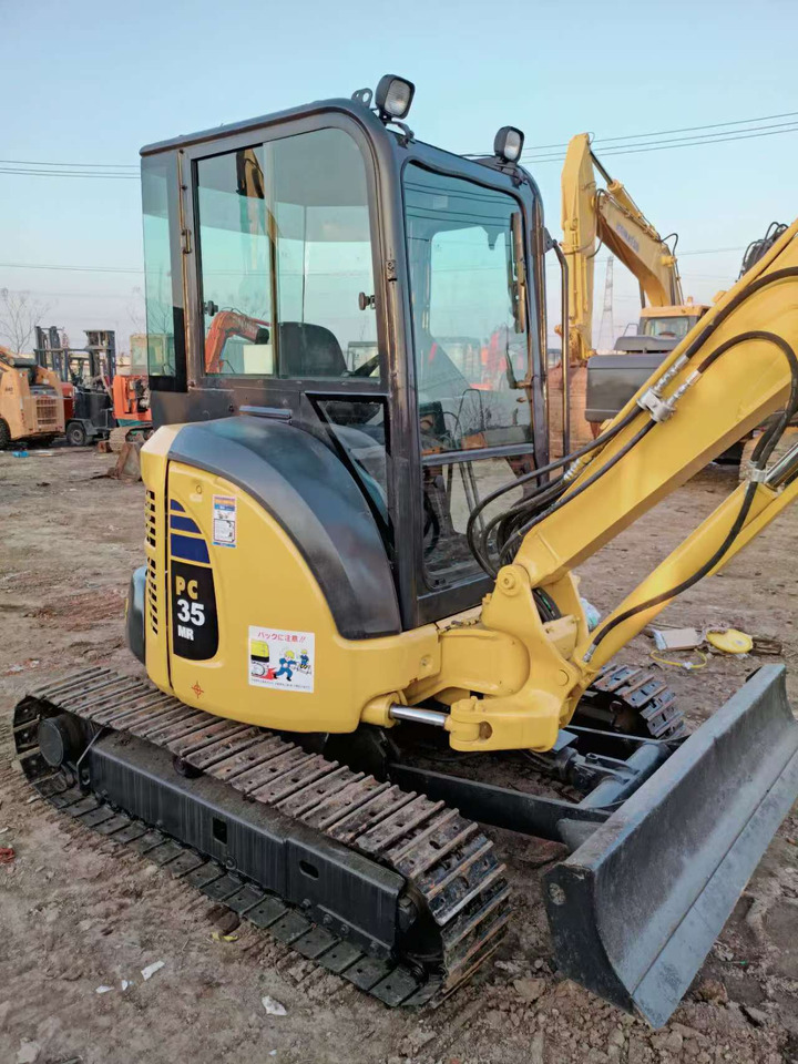 KOMATSU PC35 - Мини-экскаватор: фото 4 KOMATSU PC35 - Мини-экскаватор: фото 4