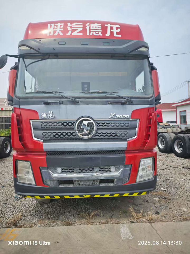 SHACMAN X3000 6x4 - Тягач: фото 1 SHACMAN X3000 6x4 - Тягач: фото 1