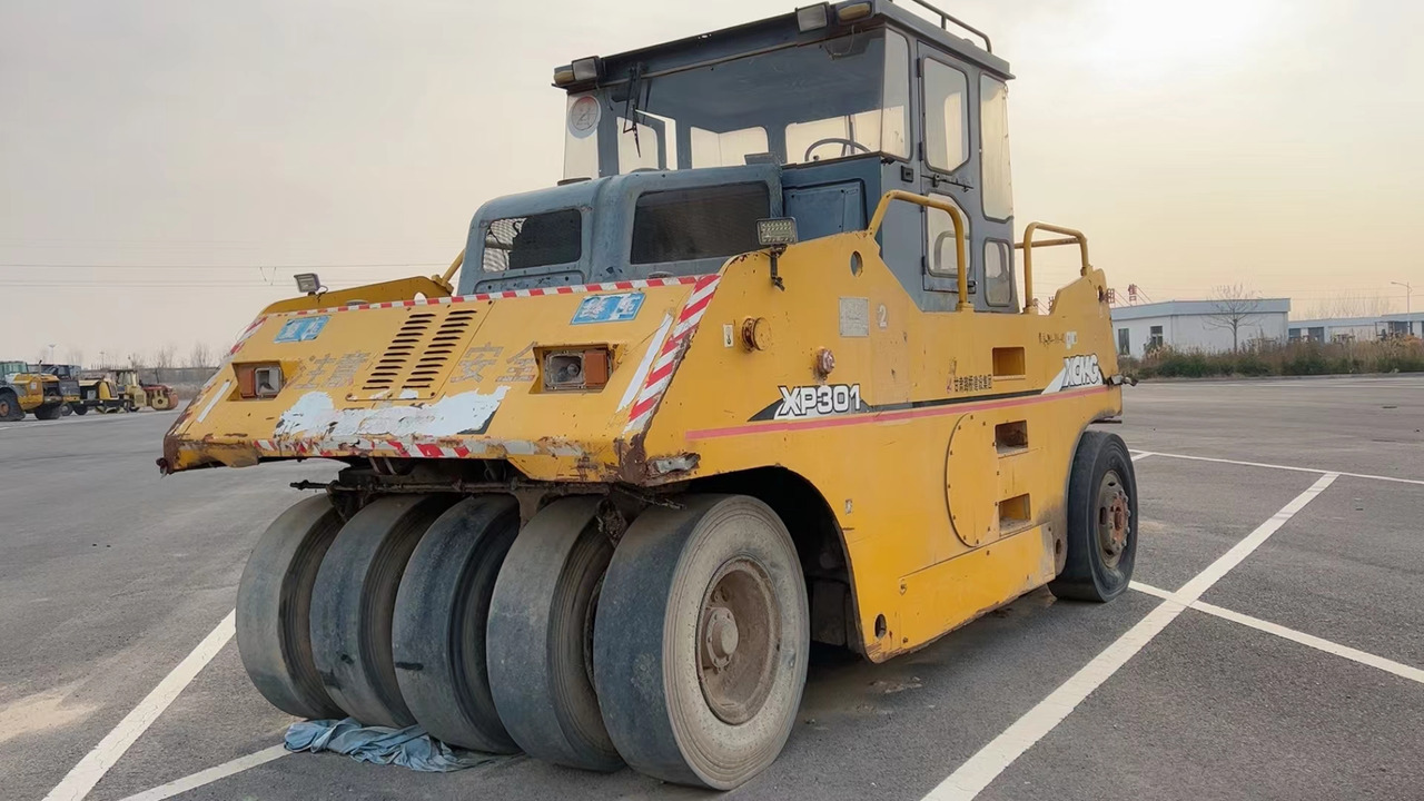 XCMG XP301 - Дорожный каток: фото 1 XCMG XP301 - Дорожный каток: фото 1
