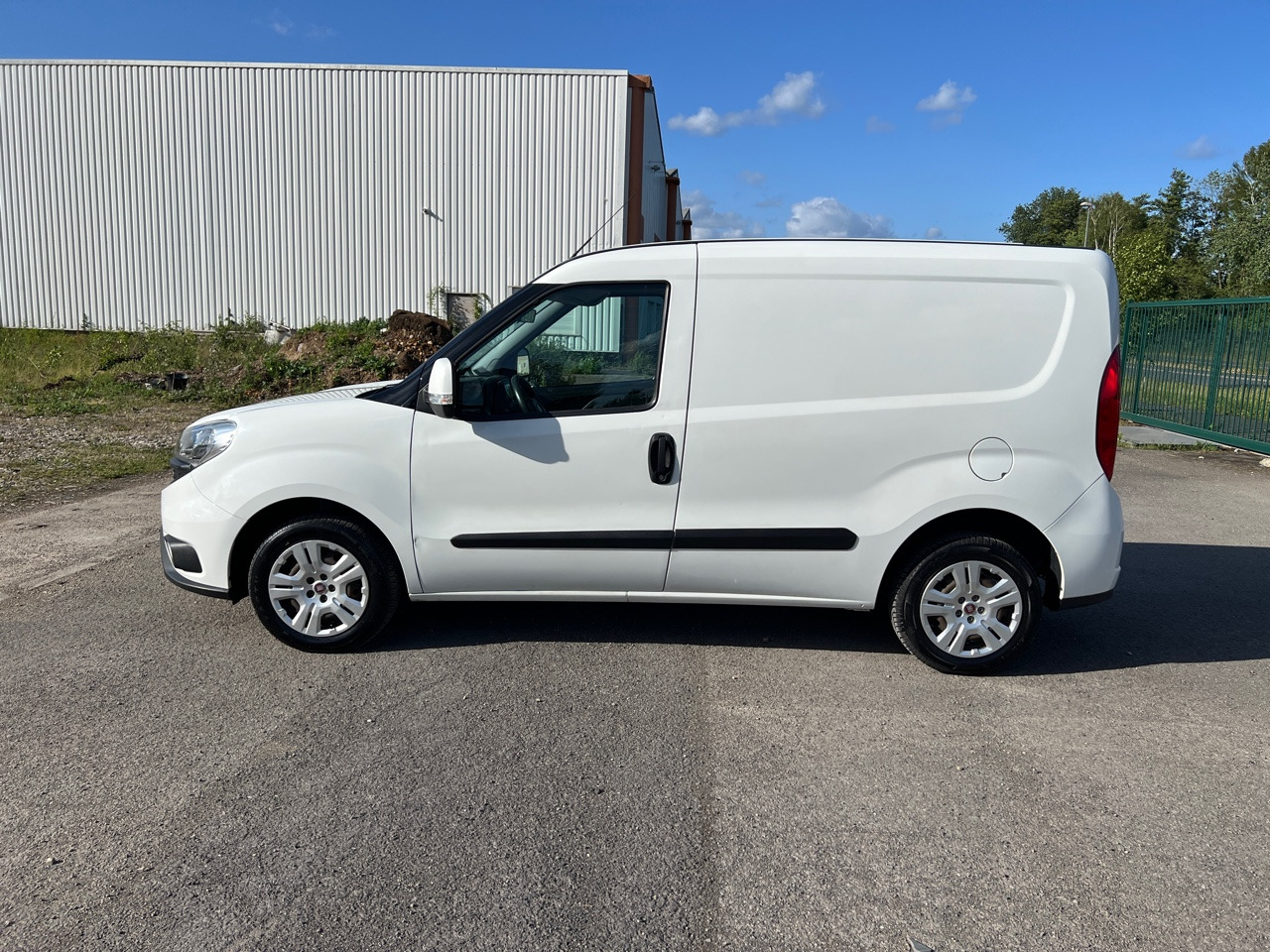 Цельнометаллический фургон FIAT Doblo Multijet 1.3 95ch Utilitaire: фото 14