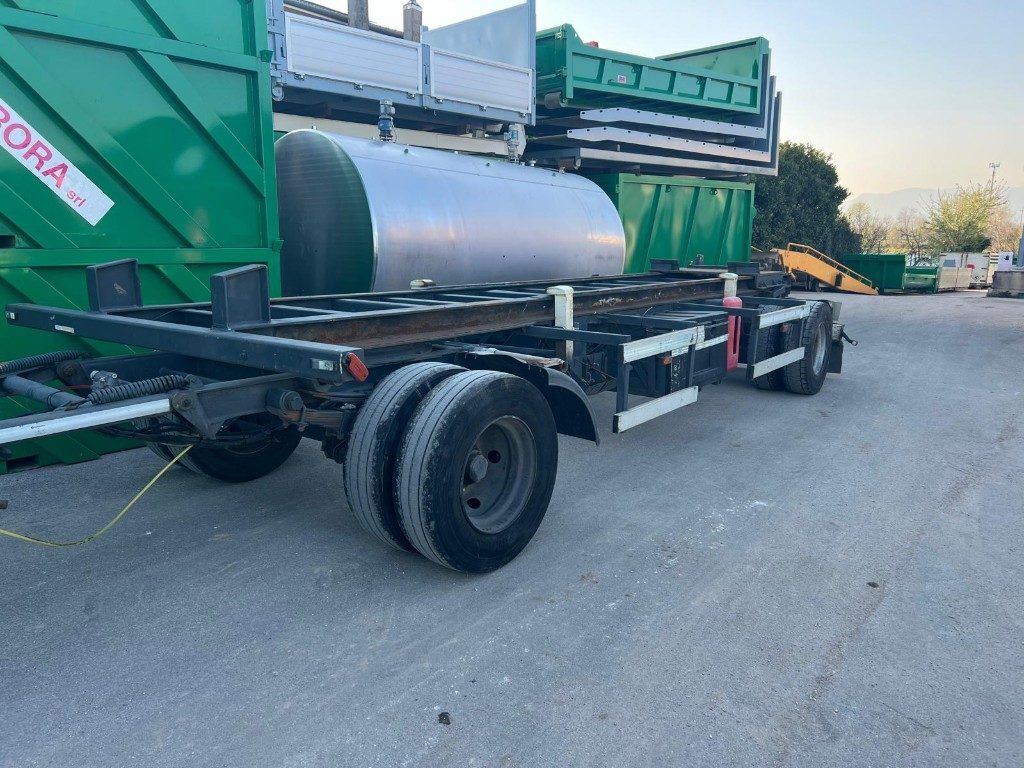 ADIGE RIMORCHIO ADIGE 20R2N SCARRABILE USATO - Прицеп мультилифт/ Бункеровоз: фото 3 ADIGE RIMORCHIO ADIGE 20R2N SCARRABILE USATO - Прицеп мультилифт/ Бункеровоз: фото 3