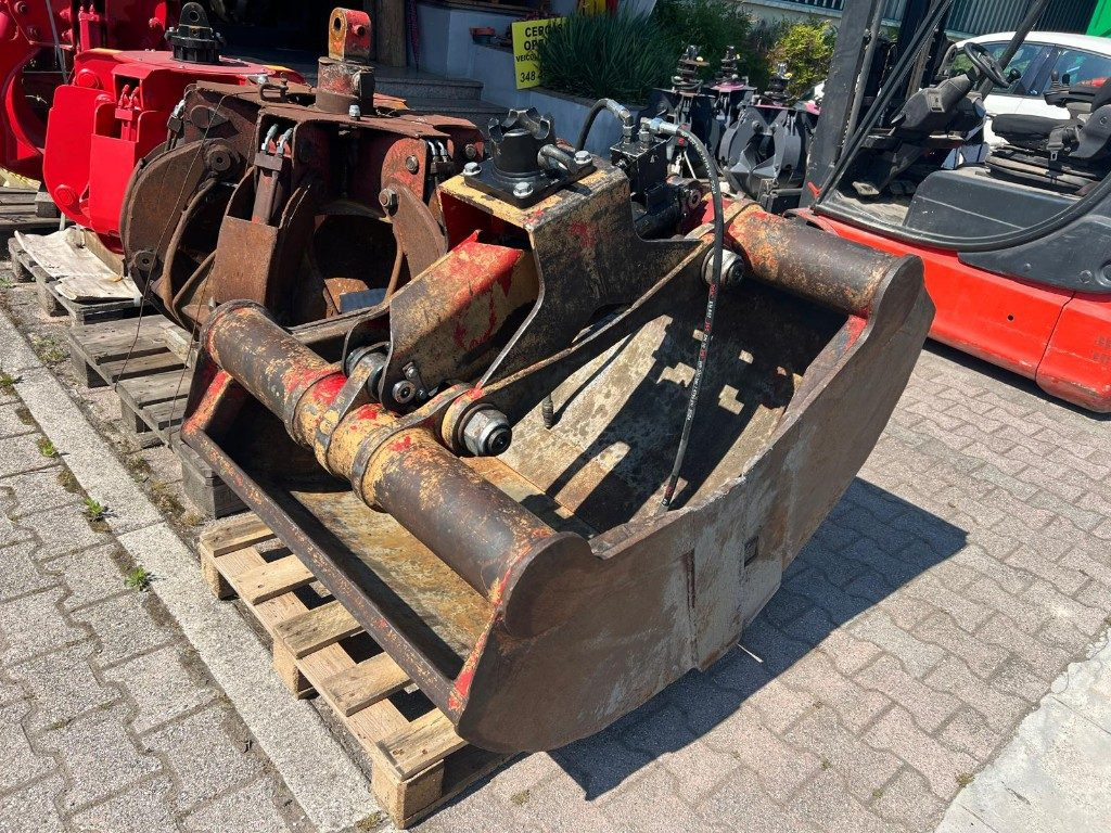 BENNA USATA - Сцепное устройство для Строительной техники: фото 2 BENNA USATA - Сцепное устройство для Строительной техники: фото 2