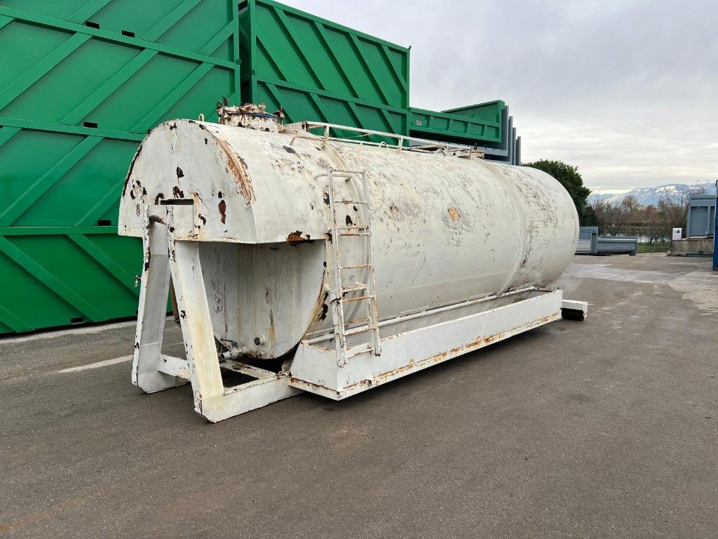 CISTERNA SCARRABILE USATA IN FERRO - Контейнер для мультилифта: фото 4 CISTERNA SCARRABILE USATA IN FERRO - Контейнер для мультилифта: фото 4