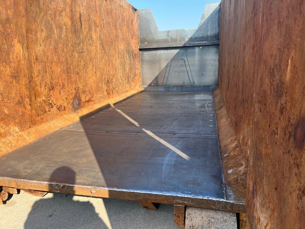 CONTAINER SCARRABILE USATO A CIELO APERTO - Контейнер для мультилифта: фото 2 CONTAINER SCARRABILE USATO A CIELO APERTO - Контейнер для мультилифта: фото 2