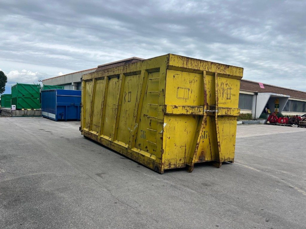 CONTAINER SCARRABILE USATO A CIELO APERTO - Контейнер для мультилифта: фото 4 CONTAINER SCARRABILE USATO A CIELO APERTO - Контейнер для мультилифта: фото 4