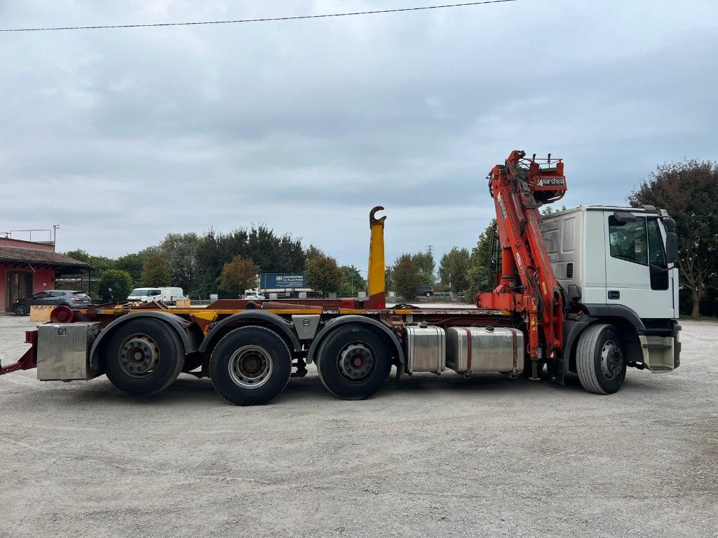 IVECO 260E43 EUROTECH USATO SCARRABILE CON GRU - Крюковой мультилифт: фото 4 IVECO 260E43 EUROTECH USATO SCARRABILE CON GRU - Крюковой мультилифт: фото 4