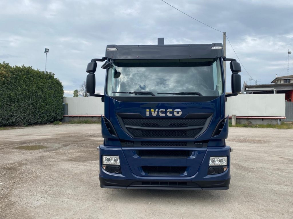 IVECO STRALIS 310 SCARRABILE FULL PNEUMATICO - Крюковой мультилифт: фото 5 IVECO STRALIS 310 SCARRABILE FULL PNEUMATICO - Крюковой мультилифт: фото 5