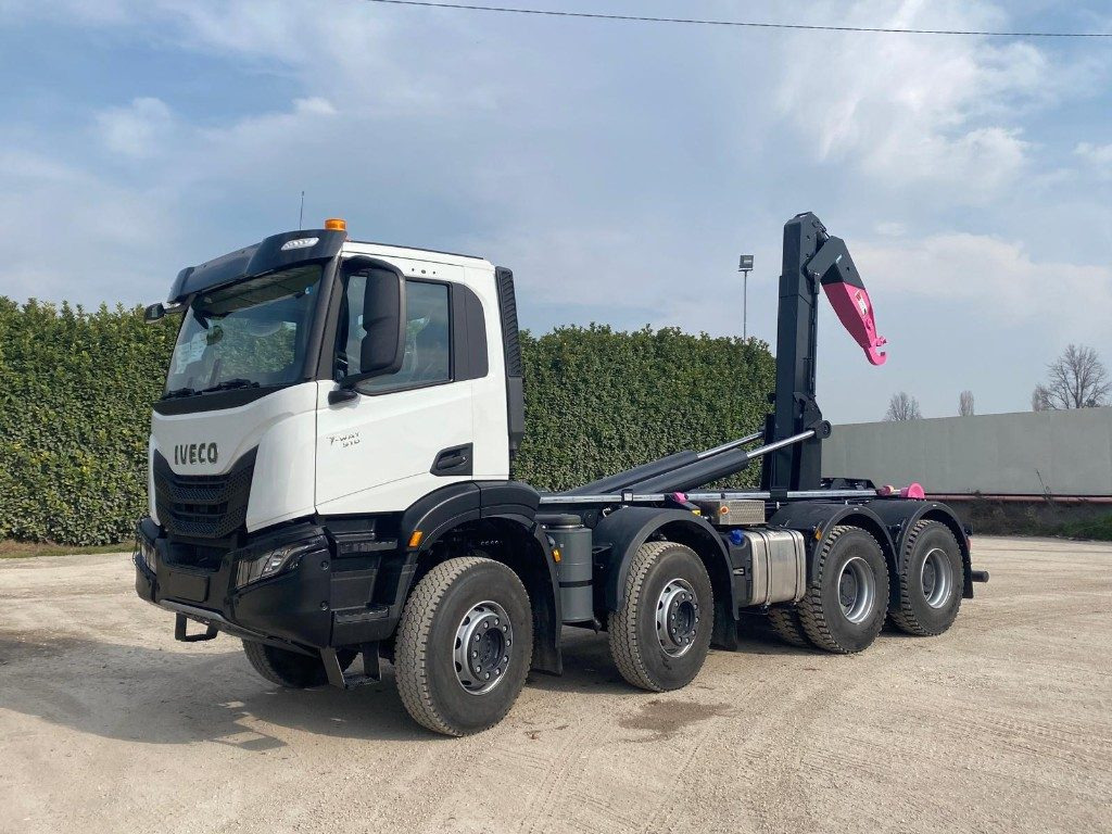 IVECO TRAKKER T-WAY AD510 NUOVO SCARRABILE - Крюковой мультилифт: фото 1 IVECO TRAKKER T-WAY AD510 NUOVO SCARRABILE - Крюковой мультилифт: фото 1