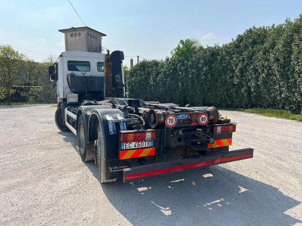 MERCEDES-BENZ MERCEDES ACTROS 25.41 SCARRABILE - Крюковой мультилифт: фото 4 MERCEDES-BENZ MERCEDES ACTROS 25.41 SCARRABILE - Крюковой мультилифт: фото 4