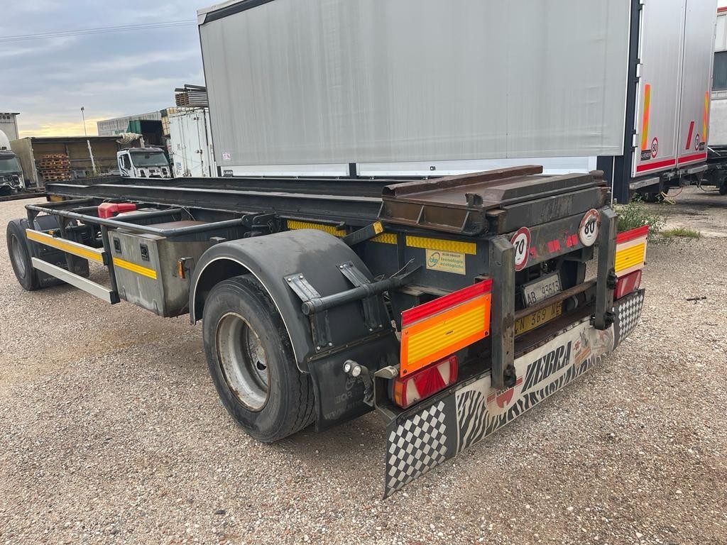 ZORZI RIMORCHIO ZORZI 20R070 SCARRABILE BALESTRATO - Прицеп мультилифт/ Бункеровоз: фото 2 ZORZI RIMORCHIO ZORZI 20R070 SCARRABILE BALESTRATO - Прицеп мультилифт/ Бункеровоз: фото 2