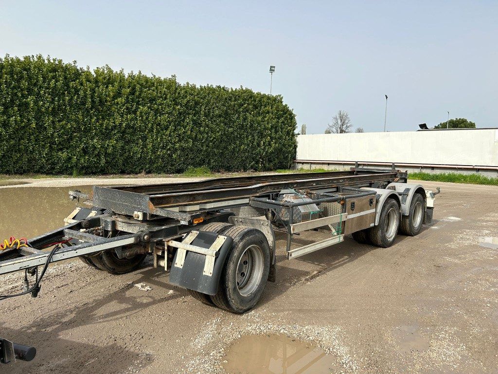 ZORZI RIMORCHIO ZORZI 26R070 SCARRABILE BALESTRATO - Прицеп мультилифт/ Бункеровоз: фото 1 ZORZI RIMORCHIO ZORZI 26R070 SCARRABILE BALESTRATO - Прицеп мультилифт/ Бункеровоз: фото 1