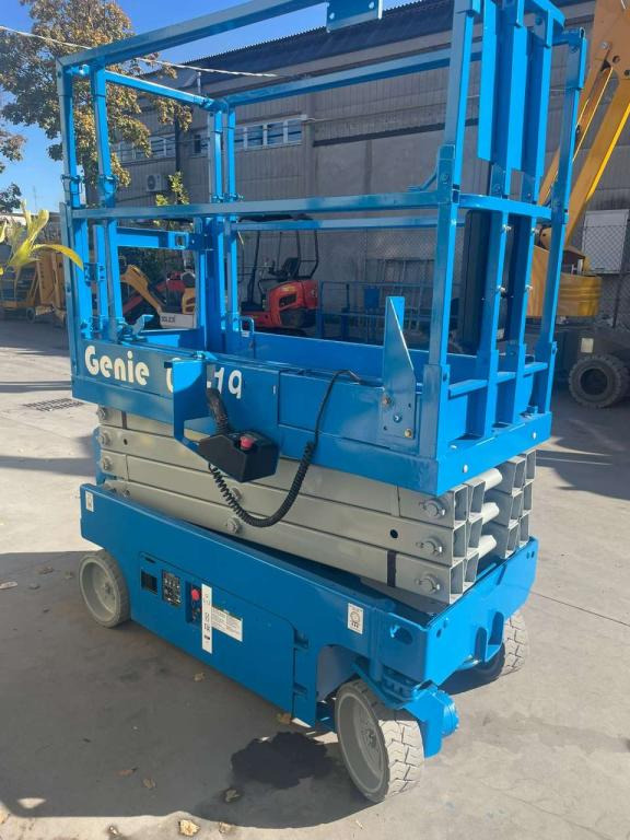 Genie GS-1932 - Ножничный подъемник: фото 3 Genie GS-1932 - Ножничный подъемник: фото 3