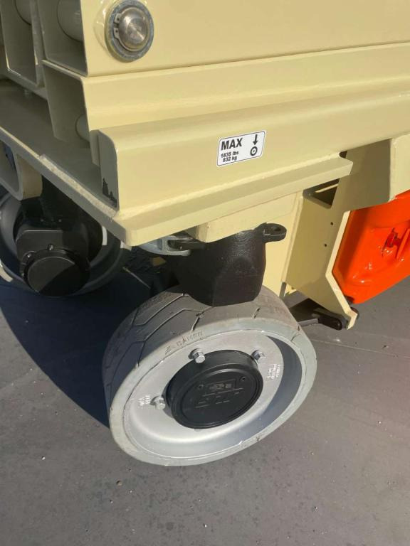 JLG 2632ES - Ножничный подъемник: фото 3 JLG 2632ES - Ножничный подъемник: фото 3