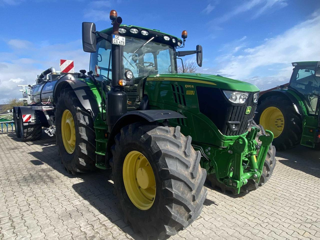 John Deere 6195R - Трактор: фото 4 John Deere 6195R - Трактор: фото 4