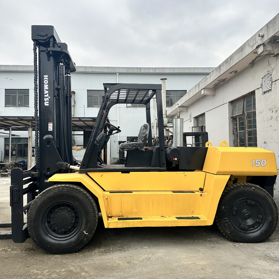 KOMATSU FD150 FD100 FD30 FD50 FD80 3Ton 5ton 8ton 10ton 15ton 16ton 20ton komatsu forklift - Дизельный погрузчик: фото 3 KOMATSU FD150 FD100 FD30 FD50 FD80 3Ton 5ton 8ton 10ton 15ton 16ton 20ton komatsu forklift - Дизельный погрузчик: фото 3