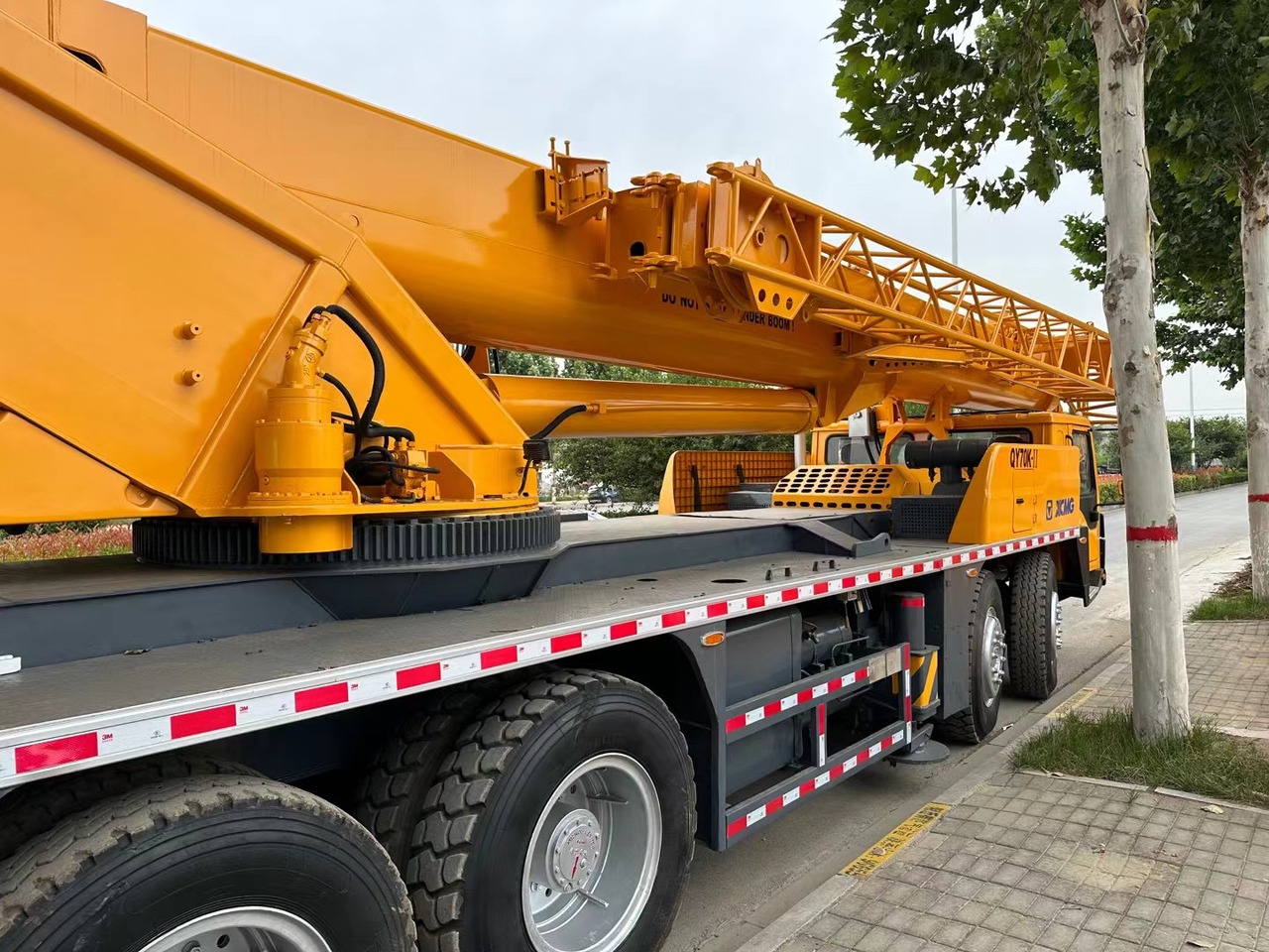 XCMG QY70K - Мобильный кран: фото 4 XCMG QY70K - Мобильный кран: фото 4