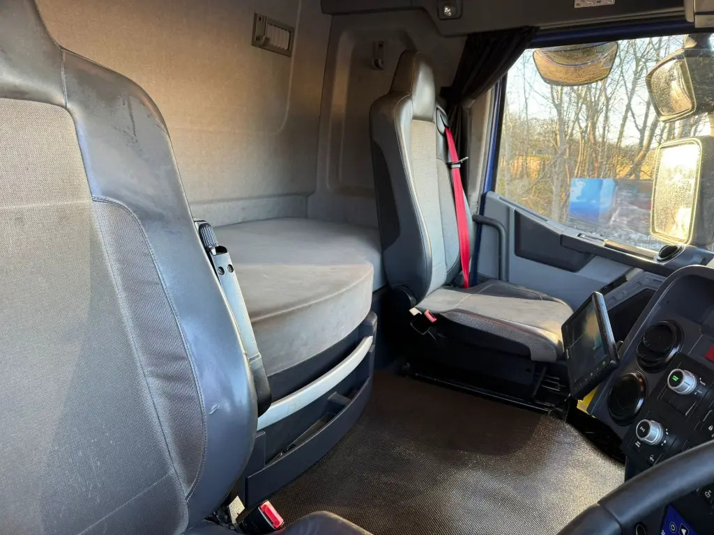 Самосвал Renault C 430 8x4 (Tipper) - RHD (RYN): фото 16 Самосвал Renault C 430 8x4 (Tipper) - RHD (RYN): фото 16