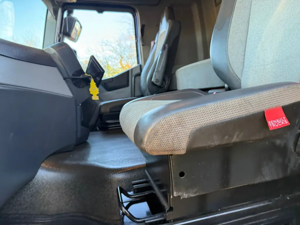 Самосвал Renault C 430 8x4 (Tipper) - RHD (RYN): фото 19 Самосвал Renault C 430 8x4 (Tipper) - RHD (RYN): фото 19